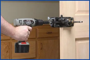 Cleves OH Locksmiths Store Cleves, OH 513-268-8724 - 7-lock-installation